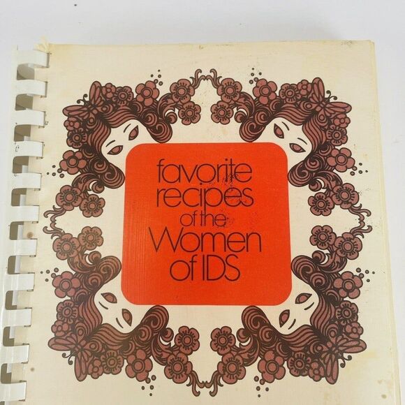 Favorite Recipes Of The Women Of IDS 1979 Investors Diversified Betty Crocker - Picture 2 of 12